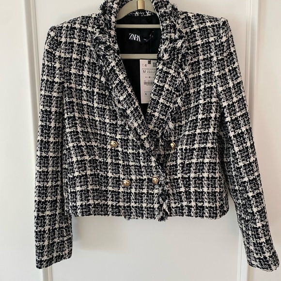 Zara Jackets & Blazers - Zara Black and White Tweed Blazer with Gold Buttons
